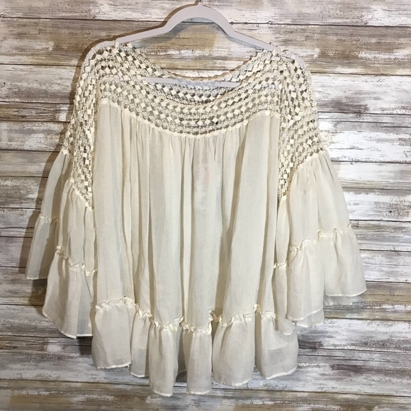 Chelsea & Violet Tops - Chelsea & Violet Boho Bell sleeve Blouse NWT